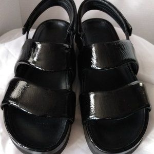 Vince Shiny Black Leather Sandals